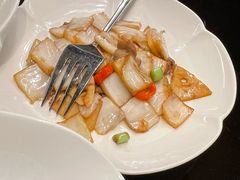 酸白菜小炒肉-杭州和达希尔顿逸林酒店·和园中餐厅