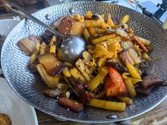 -老唐三下锅 ·张家界地标美食(溪布街店)