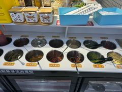 -百品聚旋转火锅(号外店)