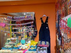 -Oolong乌龙茶古着店