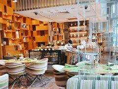 -两咖啡自助餐厅(静安香格里拉酒店)