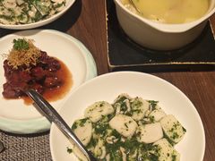 荠菜肉丝炒年糕-十里弄堂(K11店)