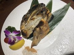烤三文鱼头-九井澤精致料理(金茂店)