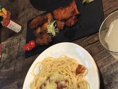 -HIGH FIVE哈福手工汉堡(桂林路店)