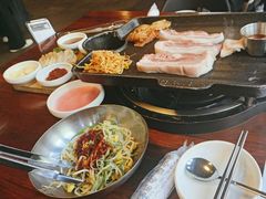 -Dombe豚(黑猪肉街店)