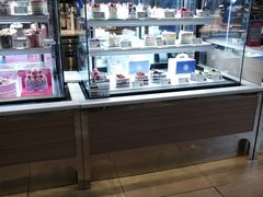 面包甜点陈列柜-巴黎贝甜(国贸店)
