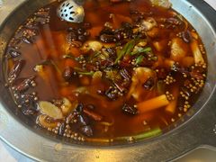 -新沸腾鱼乡(世贸天阶店)