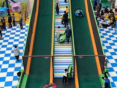 -蒙特利亲子乐园