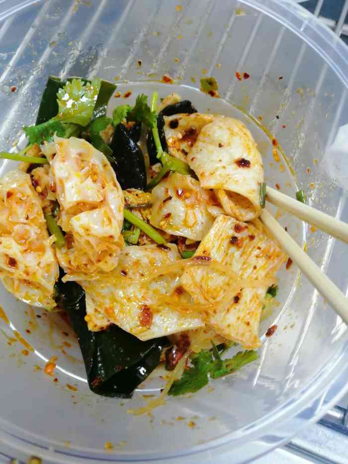 张氏秘制泡菜(四方坪店)-"在四方坪四季美景对面,那一块不好停车,经.