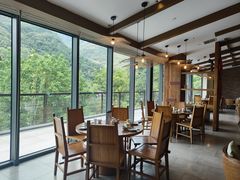 -芳草地度假酒店·野炉中餐厅