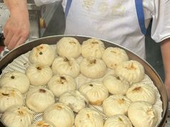 -李与白包子铺(桐梓林店)