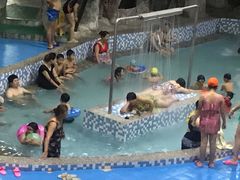 -兴芮温泉度假区