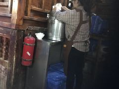投诉这个女的-88号小吃店·经典云南菜·地道纳西美食