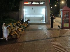 -常熟路(地铁站)