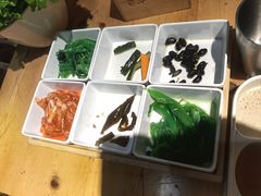 -秋香家韩式炭火烤肉(磐石路店)
