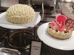-广州万富希尔顿酒店·感趣自助餐厅·金秋蟹宴生蚝海鲜刺身