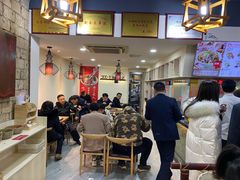 大堂-熊大师牛羊粉(红谷凯旋店)