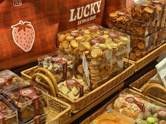 -7号里低糖生日蛋糕(南阳路店)