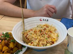 -贵凤凰贵州米粉(五道口店)