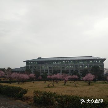 武汉旅游攻略之湖北中医药大学