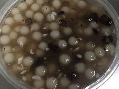 -芳婆糕团店(王府大街店)