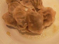 -必胜客(WOW中心城店)
