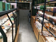 面包甜点陈列柜-仟吉KenGee(江南万达店)