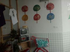 -瓜西西重庆火锅(花溪店)