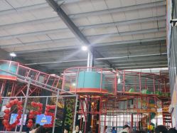 -趣玩空间蹦床乐园(临平旗舰店)