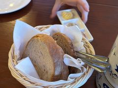 -普兰达德国餐厅·德式脆皮烤猪肘·自酿啤酒(观唐店)