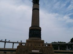 -人民防洪胜利纪念塔