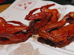 -鸽子侯·家宴·平价海鲜(市图书馆店)