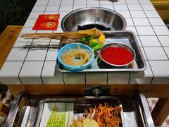 -钢管厂五区小郡肝串串香(奥克斯广场锦城万达店)