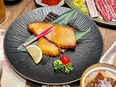 -肉魁屋·烧肉·烧鸟·酒场(高新店)