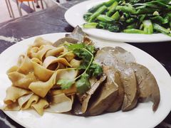 -乌文新澄海卤鹅店