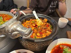 -万重锦·人文川菜馆(骡马市店)