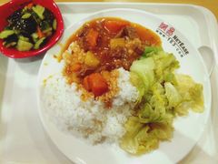 红烩牛肉饭-网易食堂