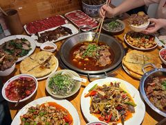 -大众跷脚牛肉馆·非遗传承单位(峨眉山店)