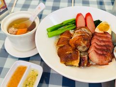 招牌四宝饭-肥田仔·香港大排档(静安寺店)