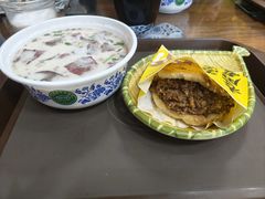-穆得·老周家牛肉烧饼(普利街店)