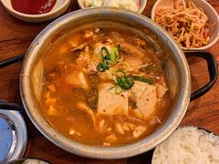-金北顺大锅家(신사본점)