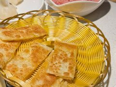 菠萝夹心甩饼-蜀留香火锅(西南角店)