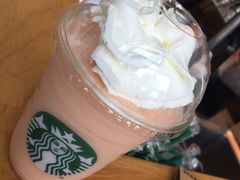 恋恋桃桃星冰乐-星巴克(成都机场T2店)