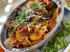 -三江源美食城