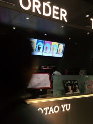 -桃桃屿·潮牌酷银(世纪荟店)