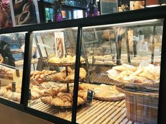 -Dough&Joe团憩(瑞虹天地月亮湾店)