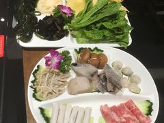 -安安火锅(上美广场店)