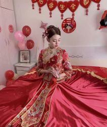 -莫小姐婚纱