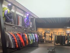 -凯乐石KAILAS(万国奥特莱斯店)