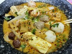 -小蛮椒麻辣烫·麻辣拌(青浦宝龙店)